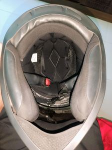 আমি বাইক Sell দিছি তাই হেলমেট বিক্রি করে দেবো। for Sale