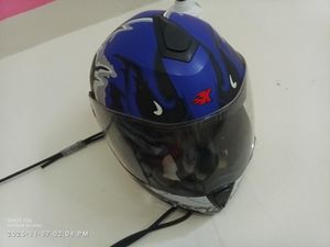 অলমোস্ট নতুন একটি হেলমেট for Sale অলমোস্ট নতুন একটি হেলমেট for Sale