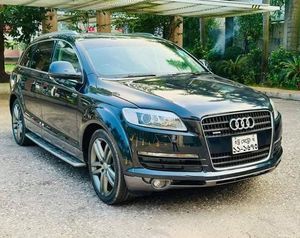 Audi Q7 7Seat.Sunroof.TDi 2008 for Sale