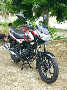 Bajaj Discover 125 Disc 2025 for Sale