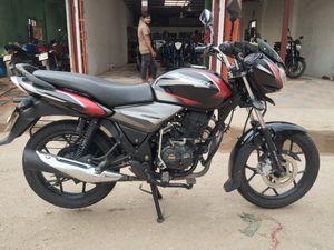 Bajaj Discover 125 SD BLACK RED FRESH 2020 for Sale