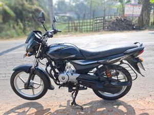 Bajaj Platina . 2017 for Sale