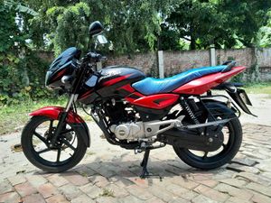 Bajaj Pulsar 150 2017 for Sale