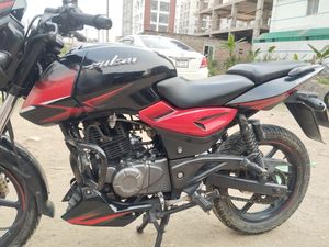 Bajaj Pulsar 150 DD BLACK RED FRESH 2018 for Sale