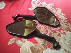 Bike Er Looking Glass Bikri Hobe for Sale