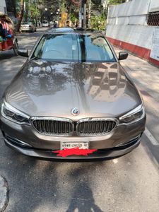 BMW 530i BROWNE 2017 for Sale