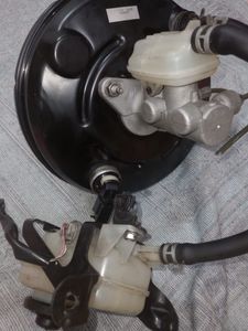 ব্রেক মাষ্টার সিলিন্ডার বুস্টার সহ for Sale
