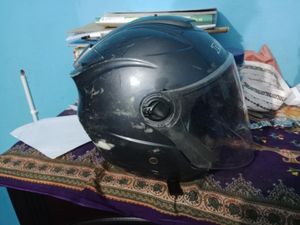 একটি ভালো মানের হেলমেট for Sale