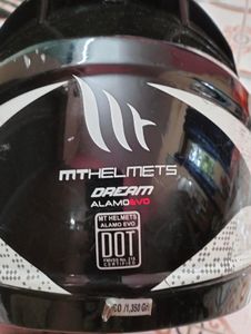 একটি Mt Satisfied Helmet বিক্রয় করা হবে for Sale