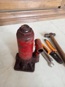 গাড়ির জ্যাক for Sale
