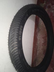 Gazi original tyre 18/2.75 size hero hf deluxe for Sale