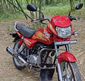 Hero HF Deluxe . 2021 for Sale
