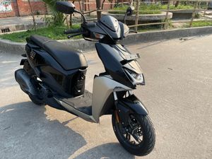 Hero Maestro Xoom 110 cc 2025 for Sale Hero Maestro Xoom 110 cc 2025 for Sale
