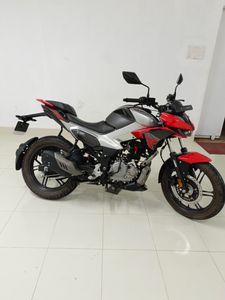 Hero Xtreme 125R ১০ বছরের কাগজ করা 2025 for Sale