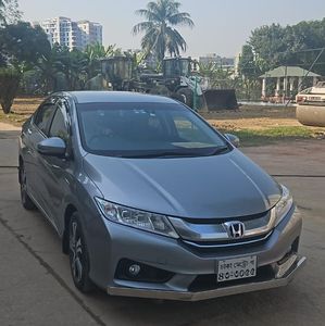 Honda Grace 2015 for Sale
