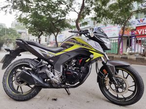 Honda Hornet DD CBS 10yrs reg 2020 for Sale