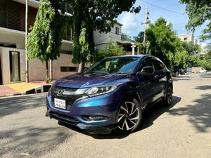 Honda Vezel RS 2016 - Hybrid for Sale