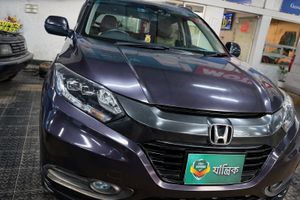 Honda Vezel Z package 2015 for Sale