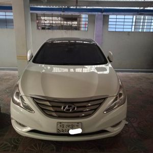 Hyundai Sonata pearl 2011 for Sale