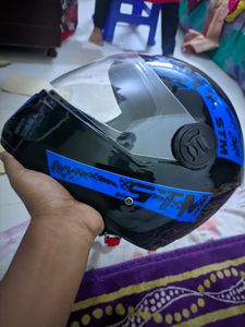 কালো ব্লু গ্রাফিক্স ডিজাইন নিউ হেলমেট for Sale কালো ব্লু গ্রাফিক্স ডিজাইন নিউ হেলমেট for Sale