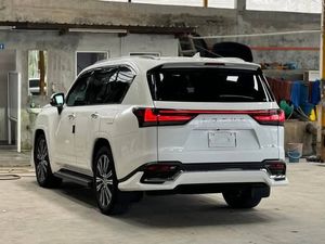 Lexus LX 600 BRAND NEW V6 3.5L 2024 for Sale