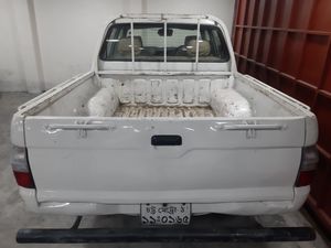 Mitsubishi l200 Double Cabin Pickup 2005 for Sale
