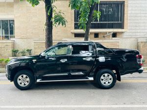 Mitsubishi l200 Double Cabin Pickup 2022 for Sale