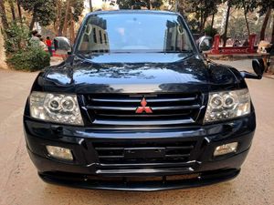 Mitsubishi Pajero সিট-৭ 2007 for Sale