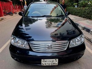 Nissan Sunny & G PACKAGE 2004 for Sale