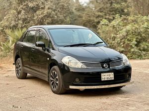 Nissan Tiida Latio Lather Variant 2005 for Sale