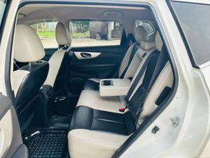Nissan X-Trail . 2016 for Sale