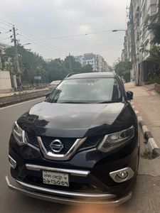 Nissan X-Trail . 2015 for Sale