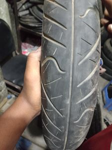 পুরাতন টায়ার বিক্রি করে হবে for Sale
