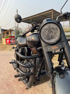 Royal Enfield Classic 350 . 2025 for Sale
