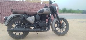Royal Enfield Classic 350 . 2025 for Sale