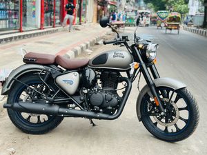Royal Enfield Classic 350 . 2025 for Sale