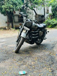 Royal Enfield Classic 350 . 2025 for Sale