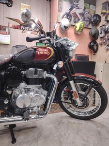 Royal Enfield Classic 350 On Test New Bike 2025 for Sale