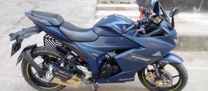 Suzuki Gixxer SF v4 Special edition 2024 for Sale Suzuki Gixxer SF v4 Special edition 2024 for Sale