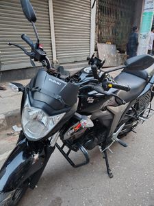 Suzuki Gixxer 2025 for Sale