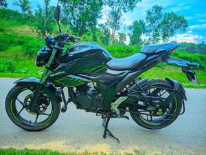 Suzuki Gixxer ABS ফ্রেশ কন্ডিশন 2024 for Sale