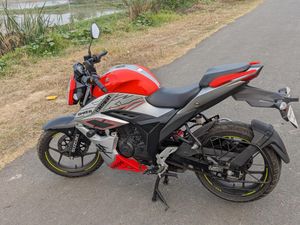 Suzuki Gixxer Carb DD 3 Part Handl 2024 for Sale