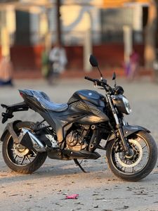 Suzuki Gixxer MATT BLACK 2025 for Sale Suzuki Gixxer MATT BLACK 2025 for Sale