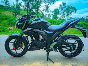 Suzuki Gixxer Monotone ফ্রেশ কন্ডিশন 2025 for Sale