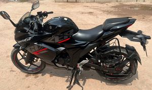 Suzuki Gixxer SF Double Disk Fi ABS 2022 for Sale