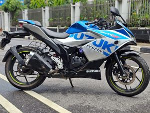 Suzuki Gixxer SF Fi ABS 2023 for Sale