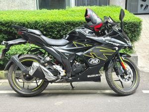 Suzuki Gixxer SF Fi ABS 2023 for Sale
