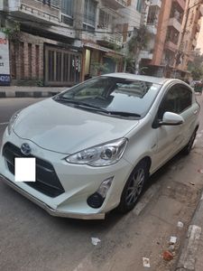 Toyota Aqua 2015 for Sale