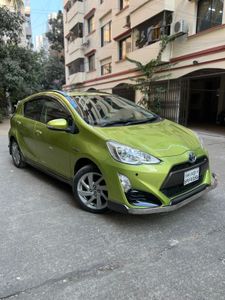 Toyota Aqua CROSSOVER / X URBAN 2016 for Sale