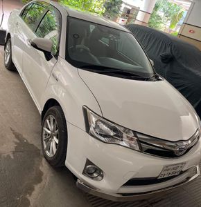 Toyota Axio Hybrid 2014 for Sale